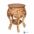 Banqueta de madeira com detalhes entalhados, 45cm de altura, ideal para decoração e uso em ambientes diversos.