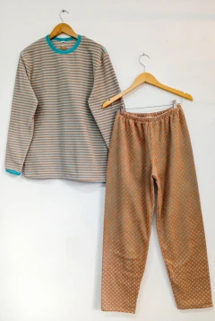 Pijama Feminino Microsoft Listrado com Bolinha Bege e Azul - comprar online