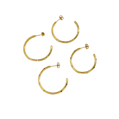 Aretes Chakra del Arcoíris en Acero Inoxidable con baño de oro de 18K AB0071 APM40248 - comprar online