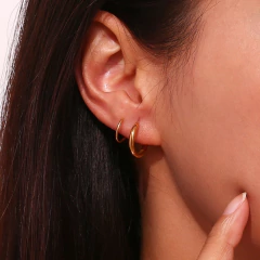 Aretes Órbita Dúo en Acero Inoxidable con baño de oro de 18K AB0096 APM15795 - Hecho en Turquía