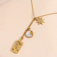 Collar Cielos Protectores en Acero Inoxidable con baño de oro de 18K AB0043 APM46098 - Hecho en Turquía