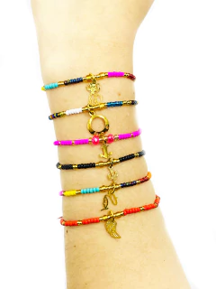 Pulsera chaquiritas Feride con Dije - Tonos Azules APM2500 - Hecho en Turquía