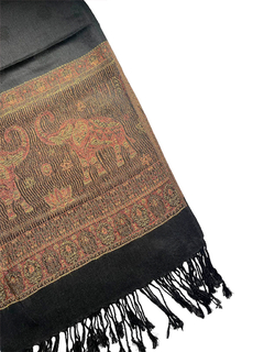 Pashmina Dos Elefantes - Negra APM24000