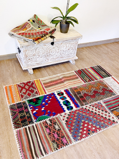 Tapete Patchwork Kilim 140x90 cm APM264600 en internet