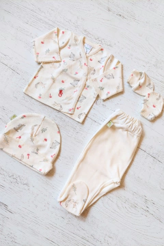 AJUAR 4 PIEZAS HABÍA UNA VEZ NATURAL : BATITA, RANITA, GORRO Y MITONES (BROSETA-EY) - comprar online