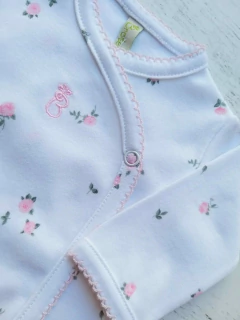 BODY CRUZADO ROSITAS ROSA ALGODON - BROTECITOS (BROBO-CZ) - comprar online