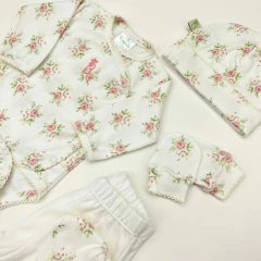 AJUAR 4 PIEZAS BOUQUET NATURAL: BODY, RANITA, GORRO Y MITONES (BROSETB-EP)