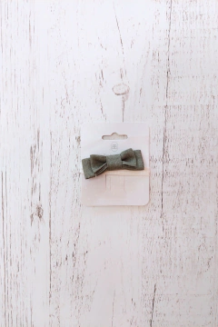 CASUAL MOÑO DE LINO VERDE MILITAR - BABYTIME (BT123721000180) - comprar online