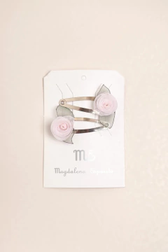 PAR DE SAPITOS CON MINI FLOR - MAGDALENA ESPOSITO (ME9985G) - comprar online