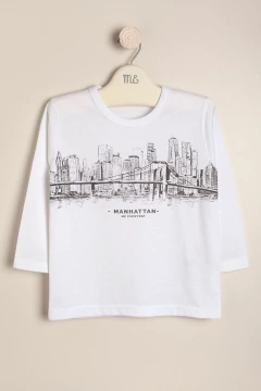 REMERA ESTAMP MANHATTAN - MAGDALENA ESPOSITO EVERYDAY (E36142597)