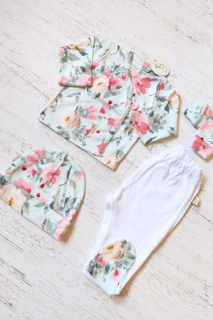 AJUAR 4 PIEZAS ILUSIÓN ACQUA : BATITA, RANITA, GORRO Y MITONES (BROSETA-FA) - comprar online