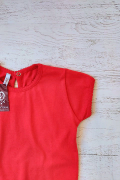 REMERA FEMME MANGAS CORTAS LISA - OHNISKA (ONIREMERAN-31) - comprar online