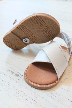 SANDALIA TIRA CRUZ - CHAPATITO (MC11262-01) - comprar online