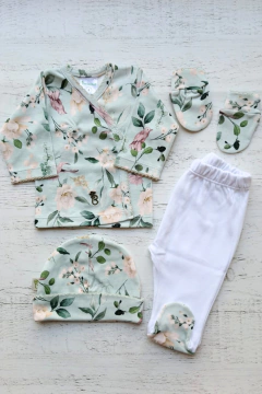 AJUAR 4 PIEZAS RECUERDOS ACQUA: BATITA, RANITA, GORRO Y MITONES (BROSETA-FO)