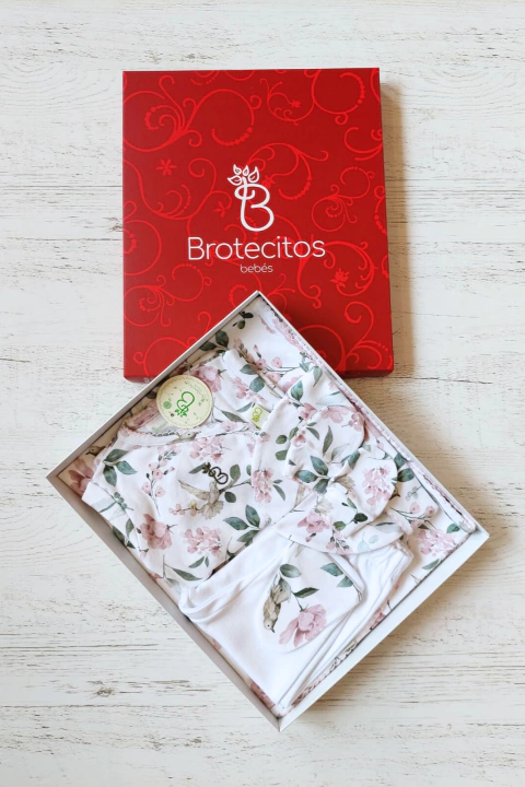 AJUAR 5 PIEZAS RECUERDOS BLANCO: MANTA, BODY, RANITA, GORRO Y MITONES (BROSET5P2-RB)