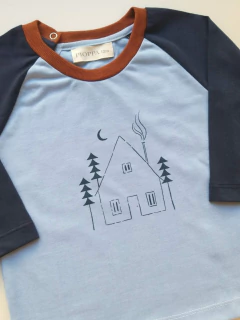 REMERA MANGA RANGLAN ESTAMP CASA - PIOPPA (RB-HOME-02)