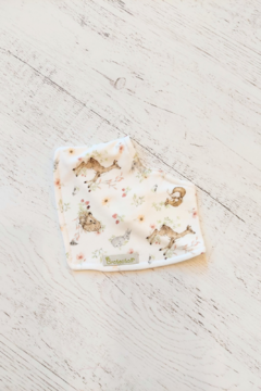 BABERO BANDANA BAMBI NATURAL - BROTECITOS (BROBABEBAN-DX)