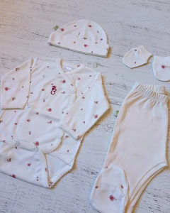 AJUAR 4 PIEZAS ROCOCO : BODY, RANITA, GORRO Y MITONES (BROSETB-IE) - comprar online