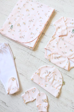 AJUAR 5 PIEZAS PRADERA: MANTA, BODY, RANITA, GORRO Y MITONES (BROSET5P2-GQ) - tienda online