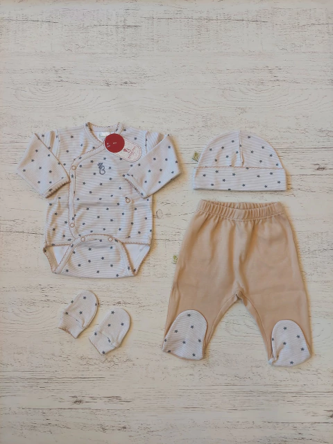 AJUAR 4 PIEZAS ESTRELLITAS GRISES: BODY, RANITA, GORRO Y MITONES (BROSETB-ES)
