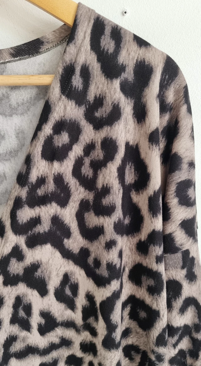 Saco abierto print bordado beige de Kuwana Shop — imagen 7