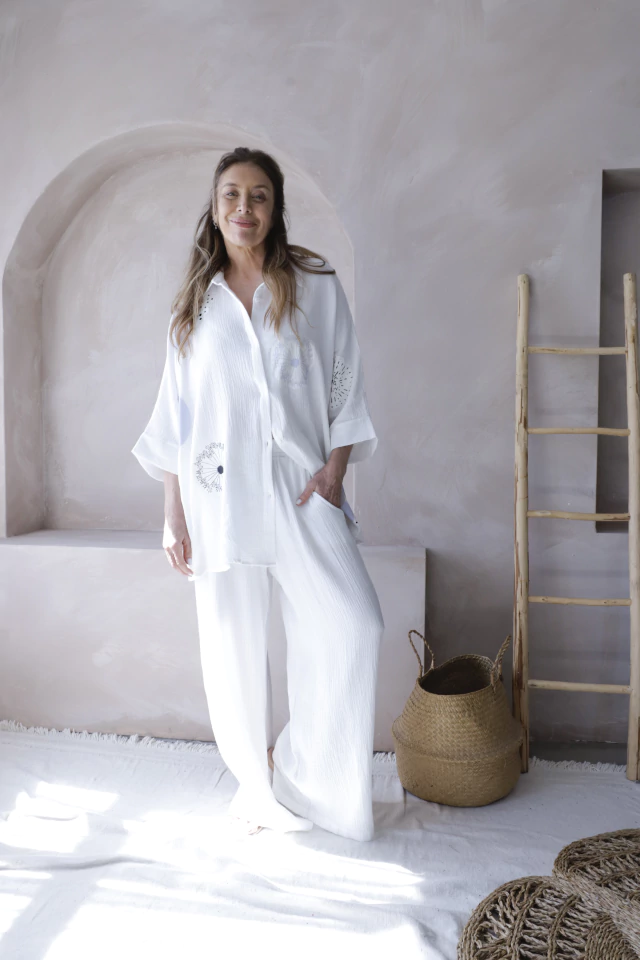 Camisa maxi oversize lino bambula estampada astractart XXL premium — imagen 4