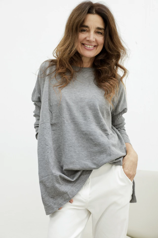 Maxi sweater bremer largo gris — imagen 3