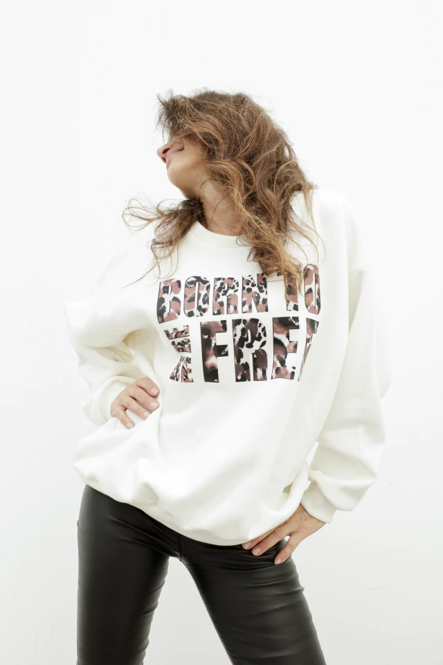Buzo friza over be free crudo de color offwhite — imagen 2
