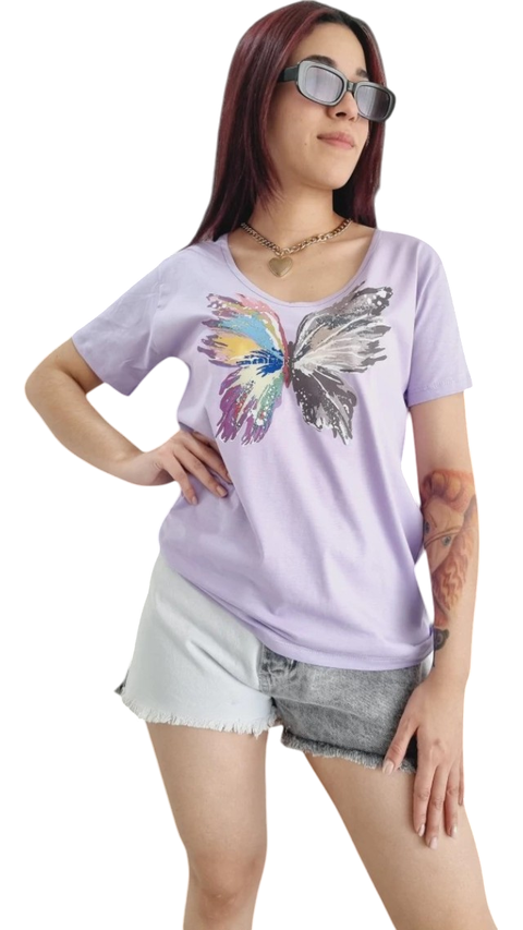 Remera V PREMIUM BUTTERFLY LILA (3 talles)