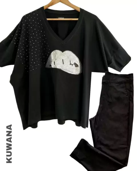 COMBO Pantalon NATACHA Elastizado Negro ( 38 al 50) + Remeròn Lips Shine