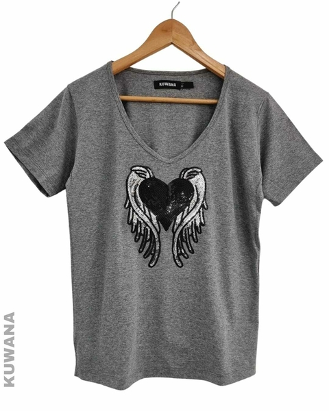 Remera V PREMIUM Tattoo heart GREY (4 talles)