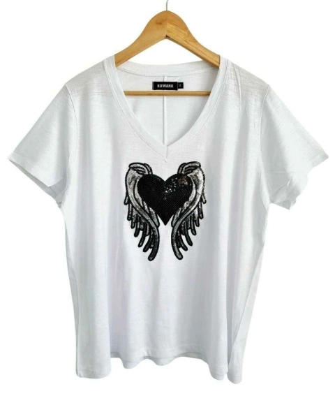 OUTLET SIN CAMBIO Remera V Oversize (XL) WHITE TATTOO HEART