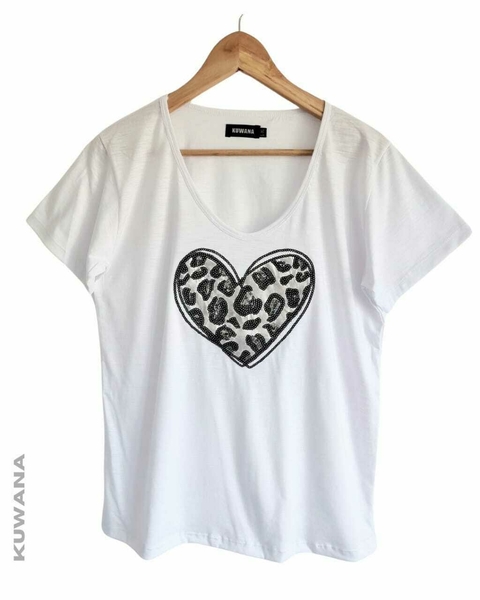 OUTLET SIN CAMBIO Remera V Oversize (XL) FLAME LOVE PRINT Silver