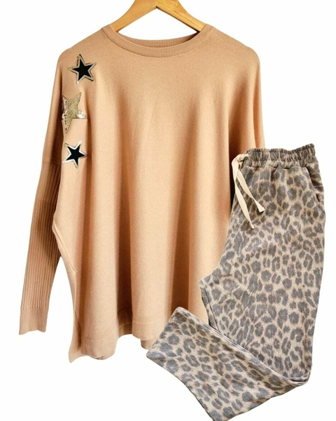 SET Sweater CAMEL STARS+ BABUCHA Print Elastizada (40 al 52)