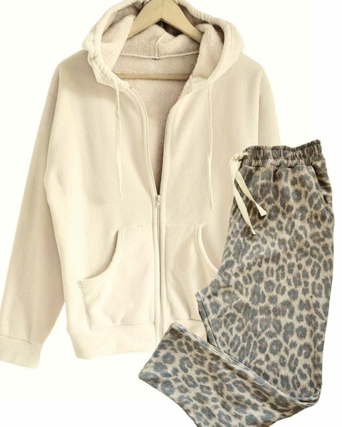 SET PRINT elastizado + Campera PLUSH Corderito (40 al 52) - comprar online