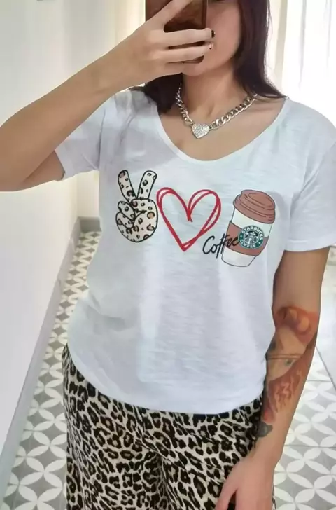 OUTLET SIN CAMBIO Remera V PREMIUM COFFEE Starb L/XL