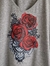 Remera V PREMIUM ROSARY ROSE (3 talles) - comprar online
