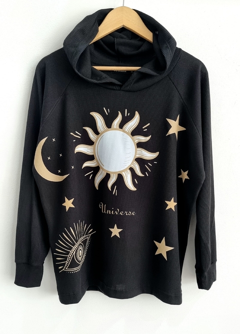 BUZO HOODIE BLACK WAFFLE UNIVERSE (M al XL) -AW25 - comprar online