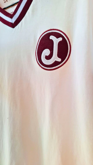 Anos 70 branca - Camiseteria di Mooca