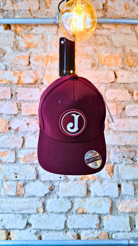 Boné Grená Tradicional