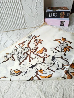 PAÑUELO 70X70 - comprar online