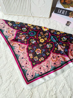 PAÑUELO 70X70 - comprar online