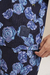 Image of REMERA BLUE ROSES