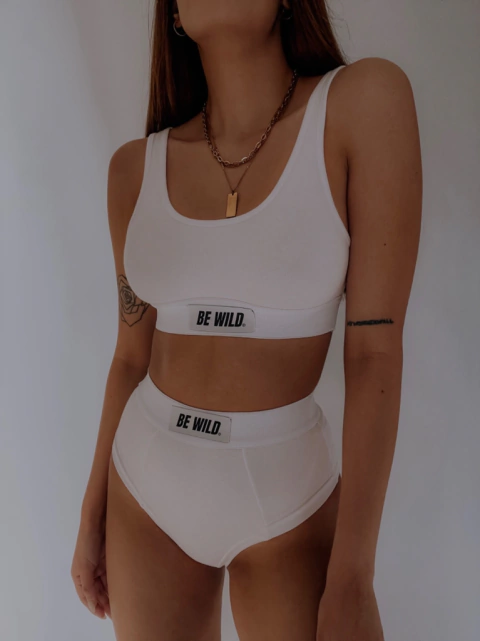 CONJUNTO TOP DEPORTIVO Y SLIP