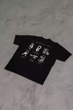 REMERA ASSETS OVER en internet