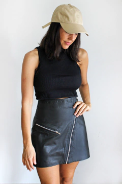 POLLERA DE CUERO VACUNO ITALIA