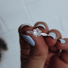Anillo con micropave y zircón grande engarzado Plata 925 - tienda online