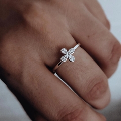 Anillo florcita con cubic Plata 925 - comprar online