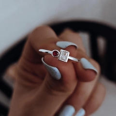 Anillo cubic cuadrado con fucsia Plata 925