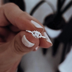 Anillo ojito con cubic Plata 925